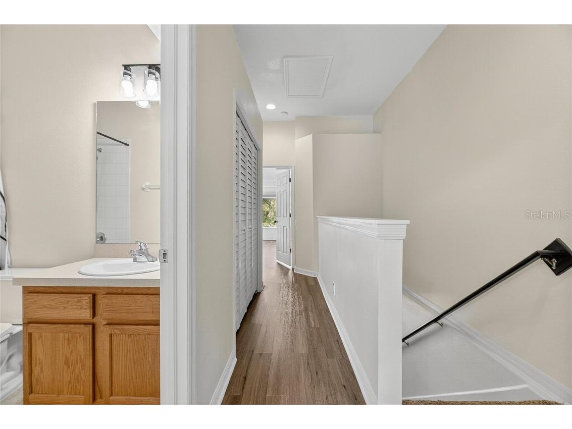 9810 Fan Palm Way Tampa FL 33610 TB8433796 image16