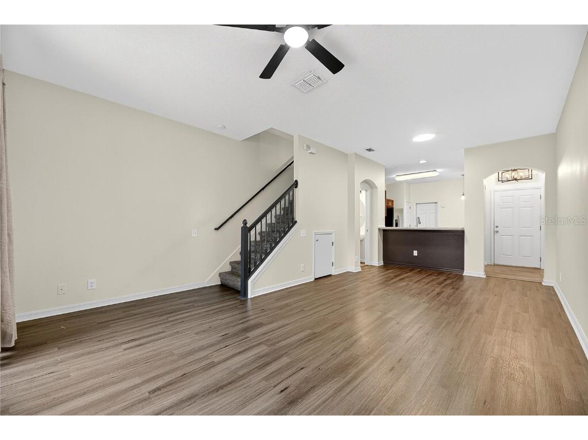 9810 Fan Palm Way Tampa FL 33610 TB8433796 image7