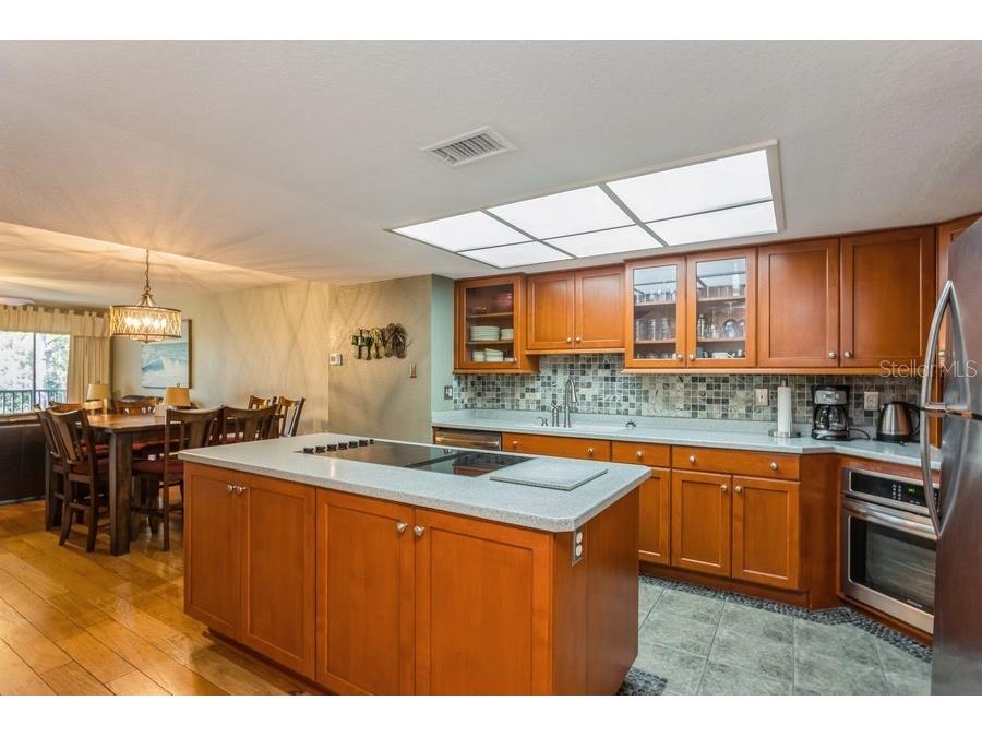 9810 Indian Key Trail #85 Seminole FL 33776 TB8405534 image12