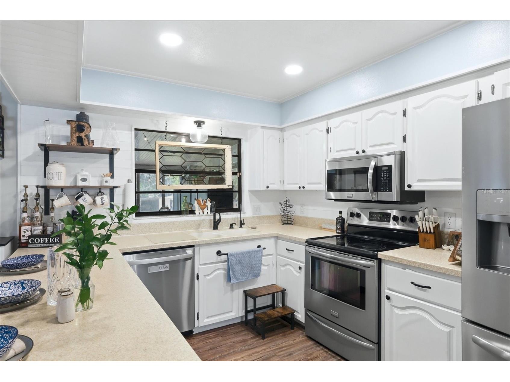9811 28th Avenue E Palmetto FL 34221 A4686749 image15