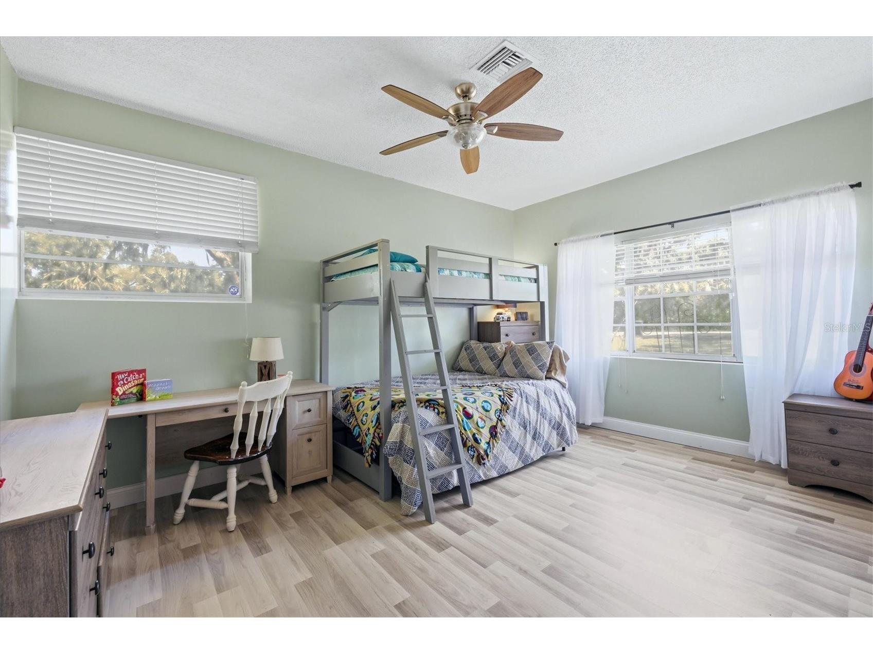 9811 28th Avenue E Palmetto FL 34221 A4686749 image21