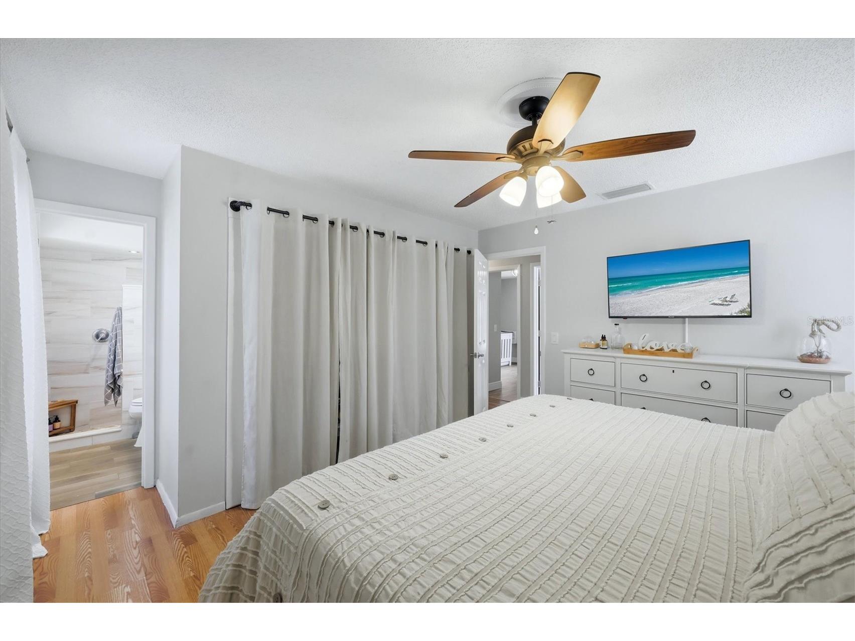 9811 28th Avenue E Palmetto FL 34221 A4686749 image31