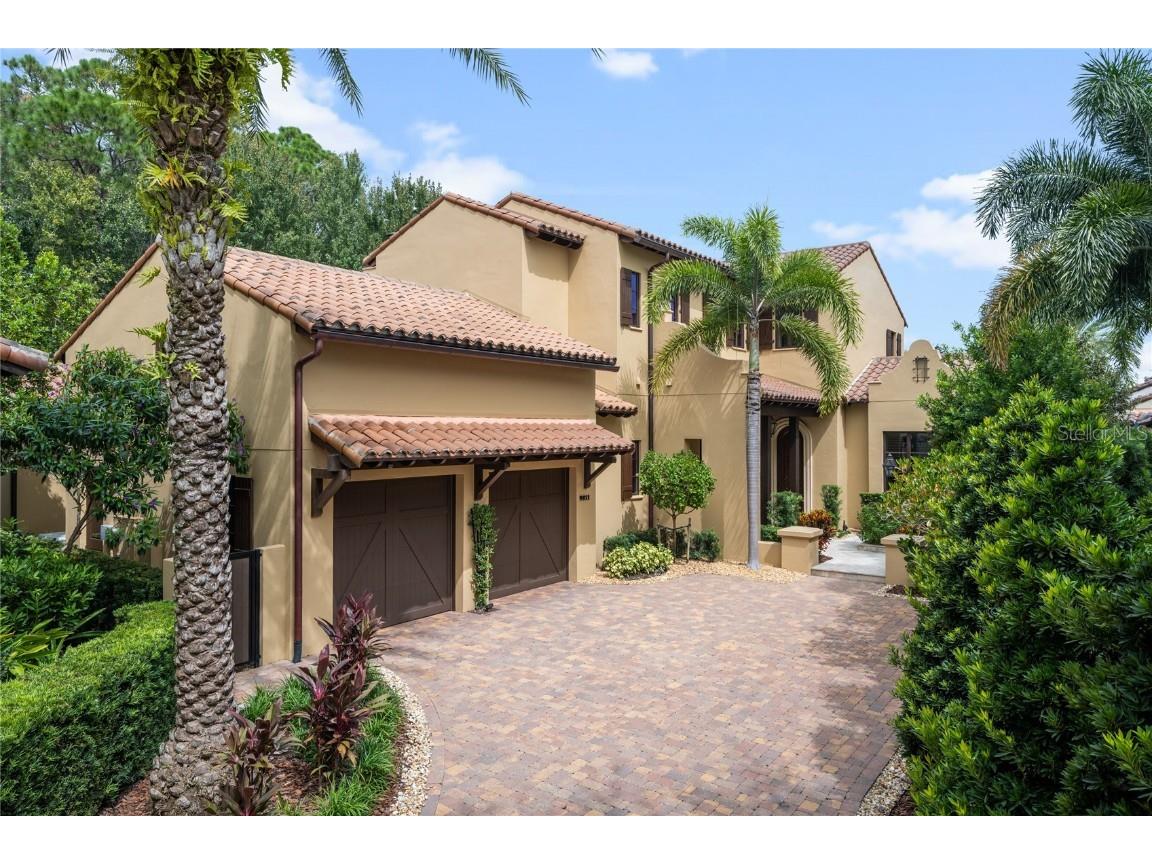 9811 Blaine Court Golden Oak FL 32836 O6146240 image1