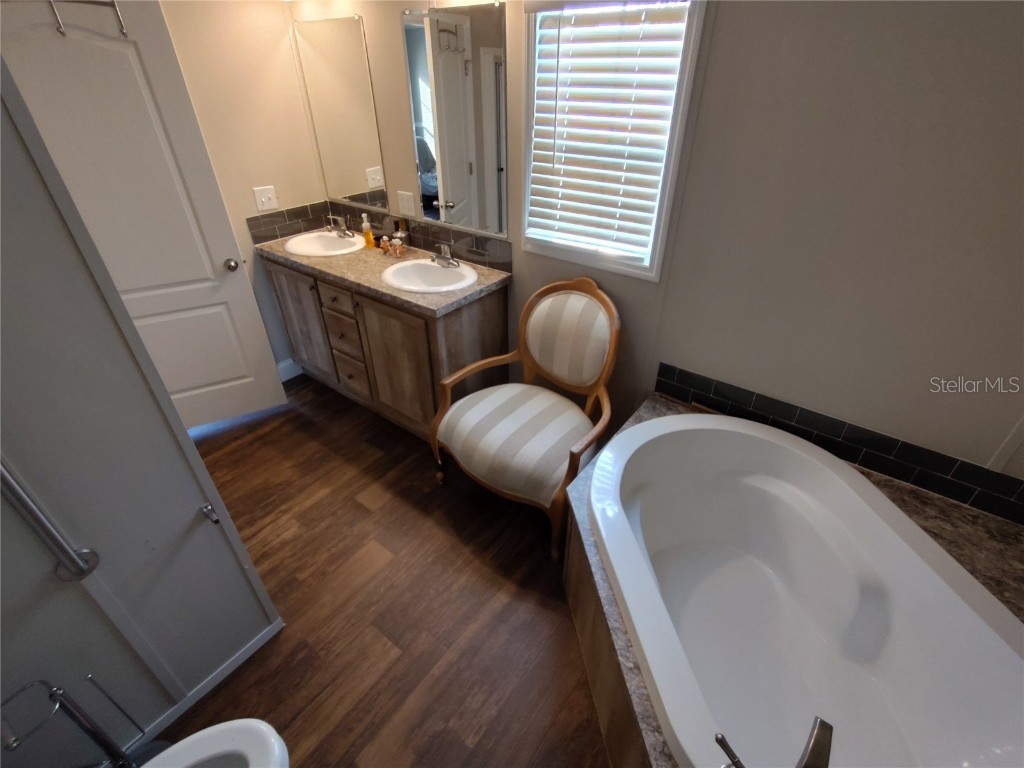 9811 Bud Street Hudson FL 34669 W7869470 image14