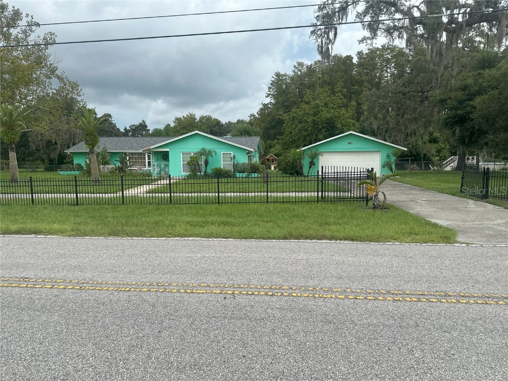 9811 Osceola Drive New Port Richey FL 34654 TB8318875 image1