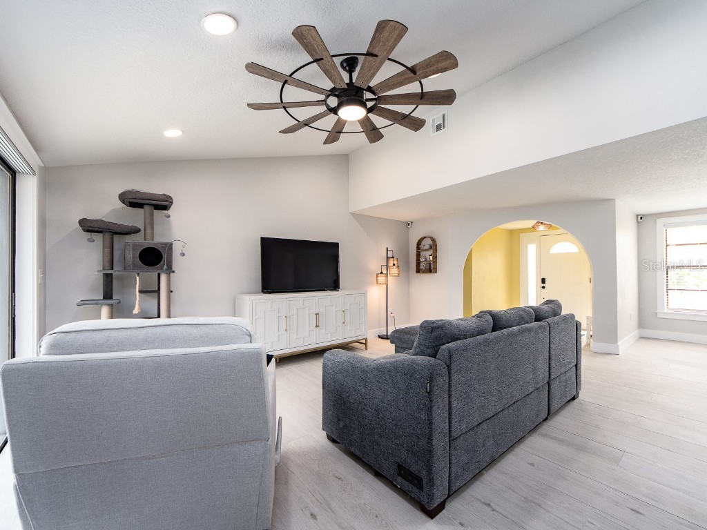 9811 San Mateo Way Port Richey FL 34668 TB8419981 image10