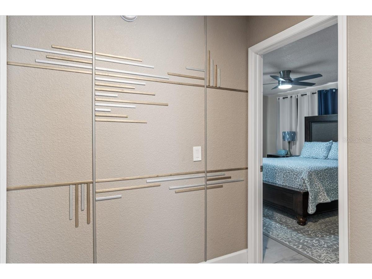 9811 Sir Frederick Street Tampa FL 33637 TB8460144 image17