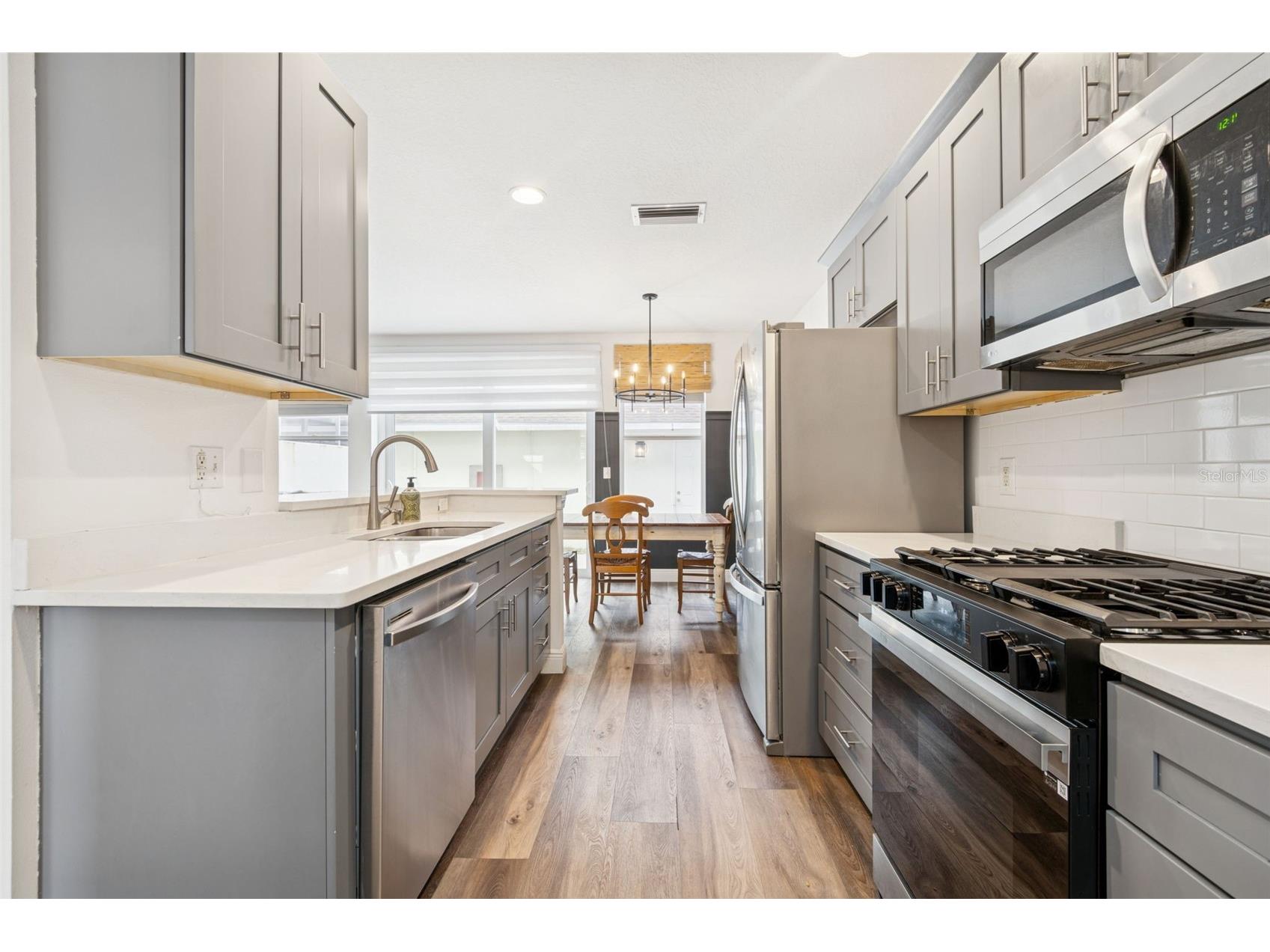 9811 W Park Village Drive Tampa FL 33626 TB8461576 image6