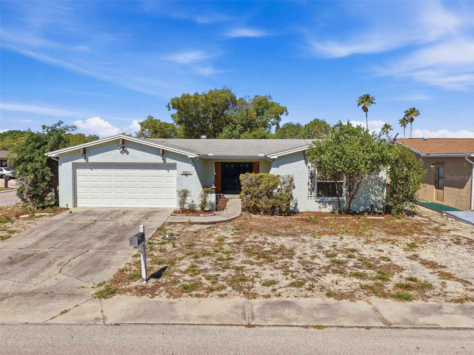 9811 Woodstock Lane Port Richey FL 34668 W7884997 image1