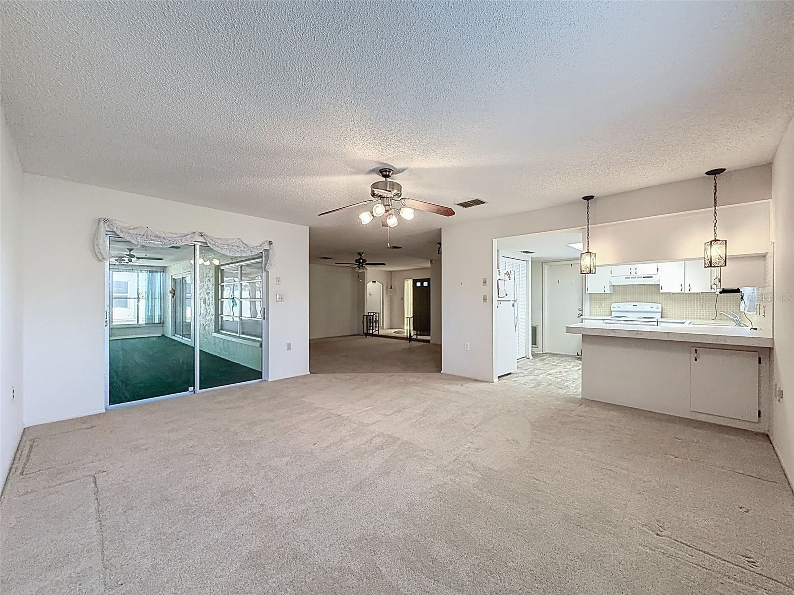 9811 Woodstock Lane Port Richey FL 34668 W7884997 image10