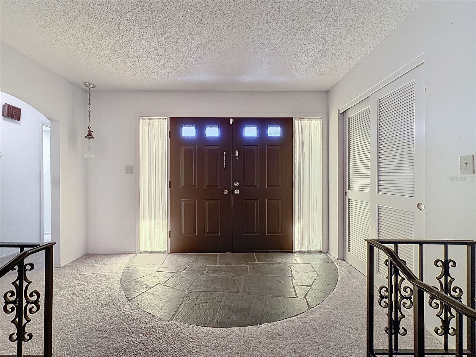 9811 Woodstock Lane Port Richey FL 34668 W7884997 image2