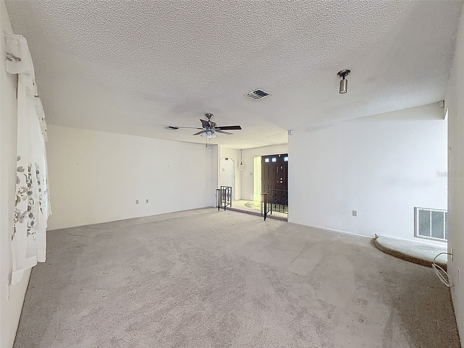9811 Woodstock Lane Port Richey FL 34668 W7884997 image6