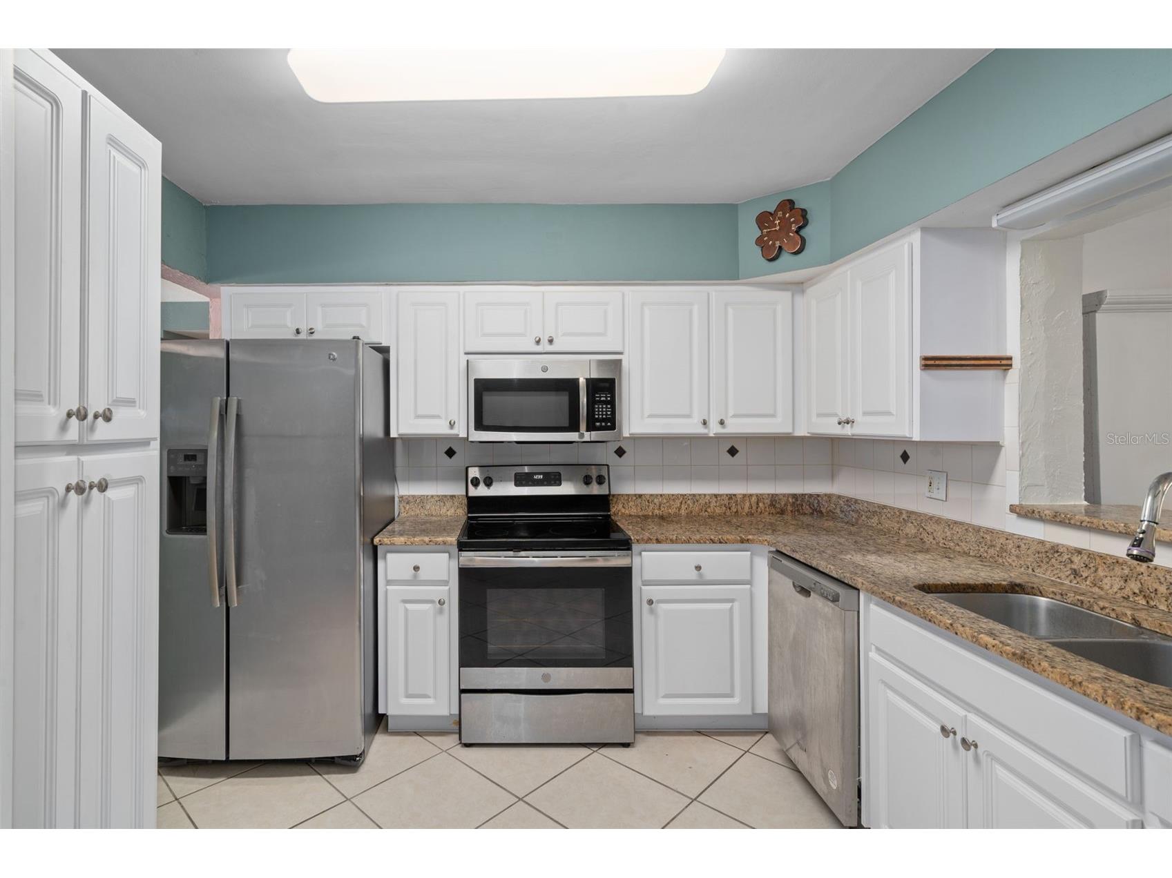9812 51st Avenue N Saint Petersburg FL 33708 W7886650 image10