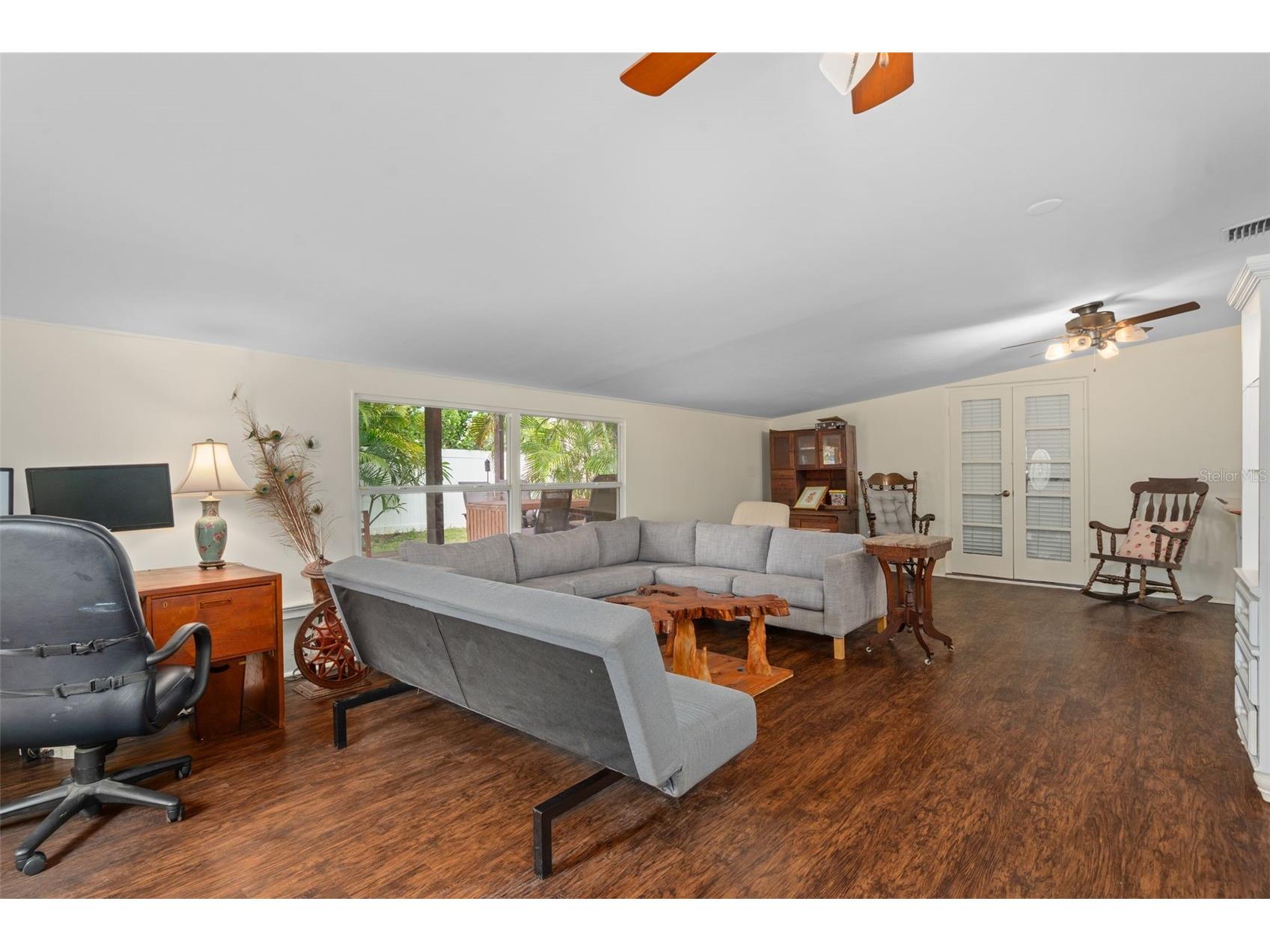 9812 51st Avenue N Saint Petersburg FL 33708 W7886650 image14
