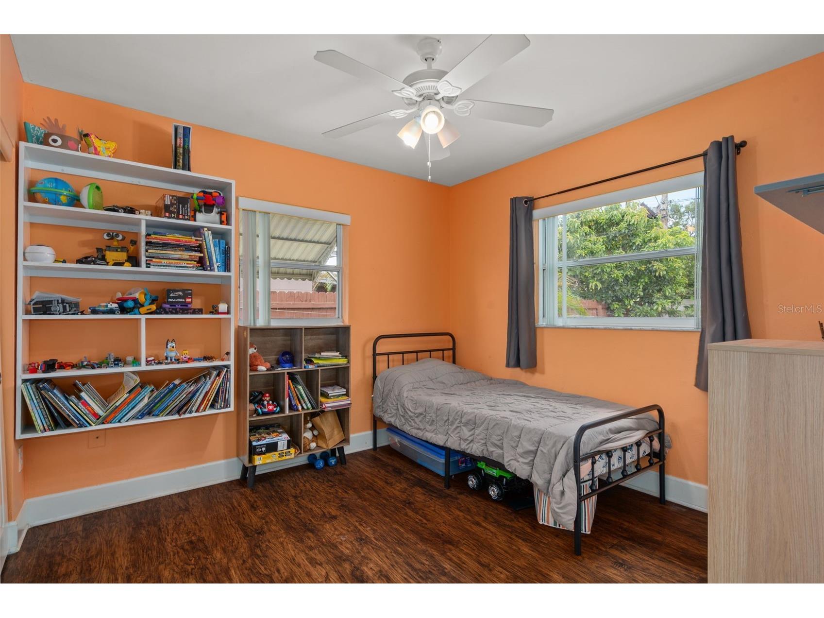 9812 51st Avenue N Saint Petersburg FL 33708 W7886650 image15