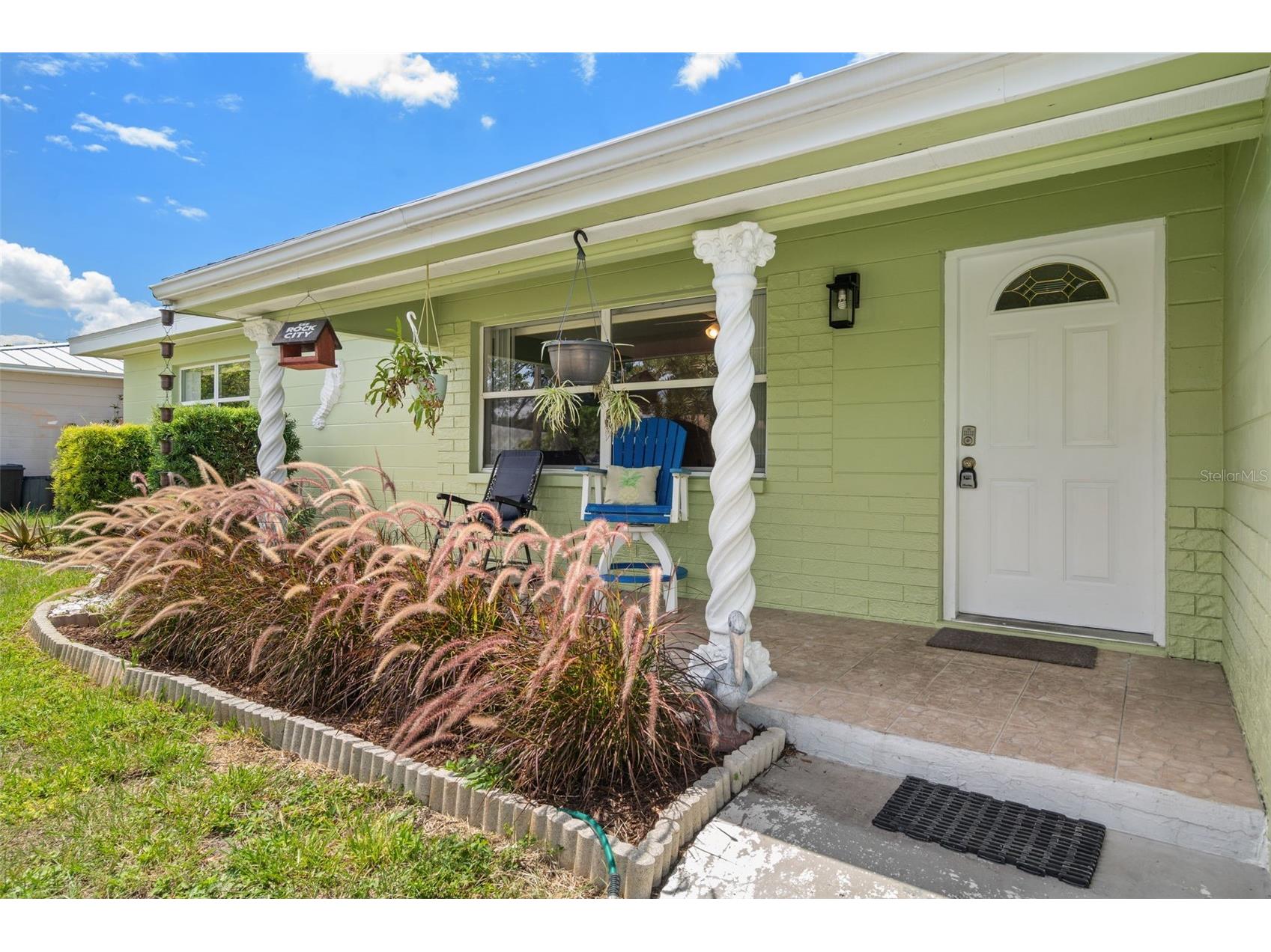 9812 51st Avenue N Saint Petersburg FL 33708 W7886650 image2