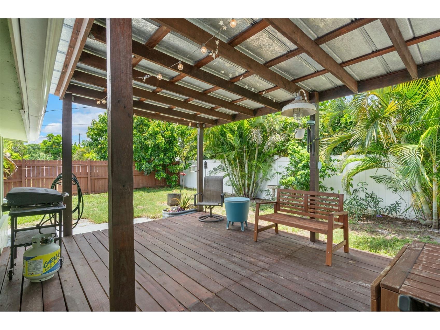 9812 51st Avenue N Saint Petersburg FL 33708 W7886650 image22