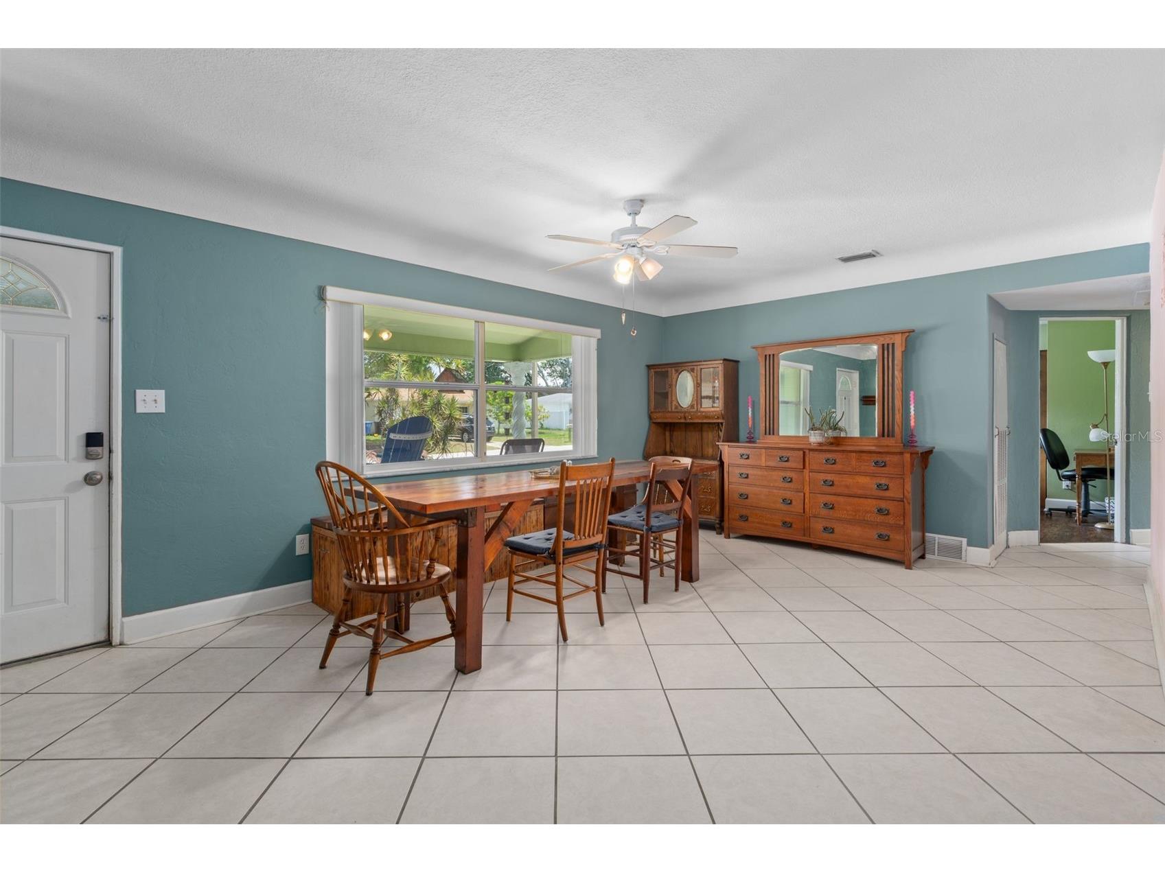 9812 51st Avenue N Saint Petersburg FL 33708 W7886650 image6