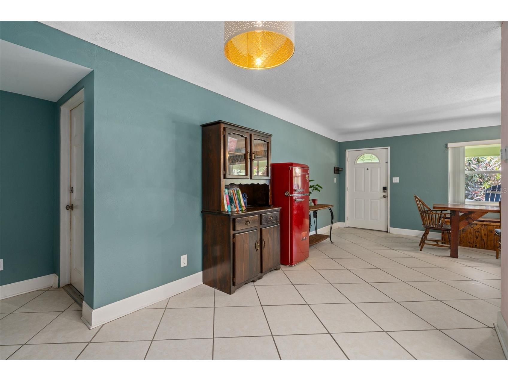 9812 51st Avenue N Saint Petersburg FL 33708 W7886650 image8
