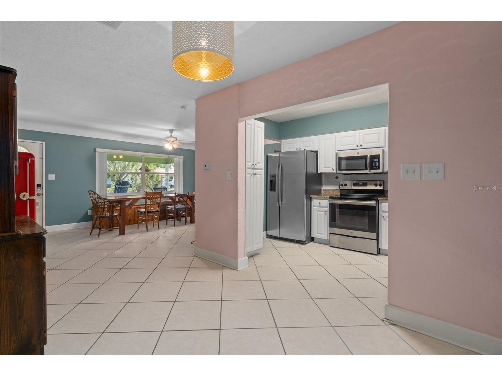 9812 51st Avenue N Saint Petersburg FL 33708 W7886650 image9