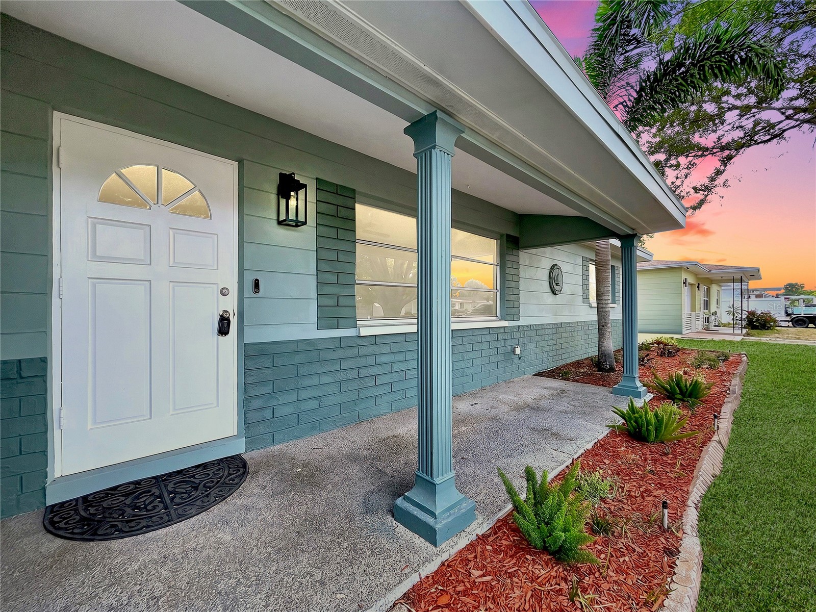 9813 51st Avenue N Saint Petersburg FL 33708 TB8528371 image10