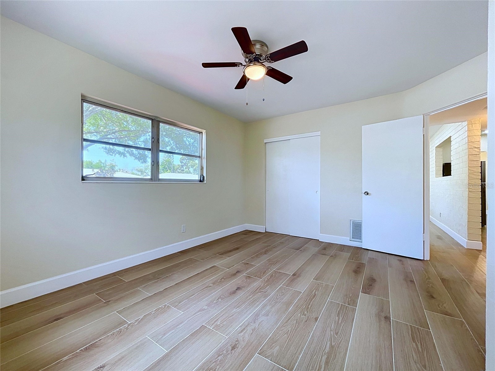 9813 51st Avenue N Saint Petersburg FL 33708 TB8528371 image29