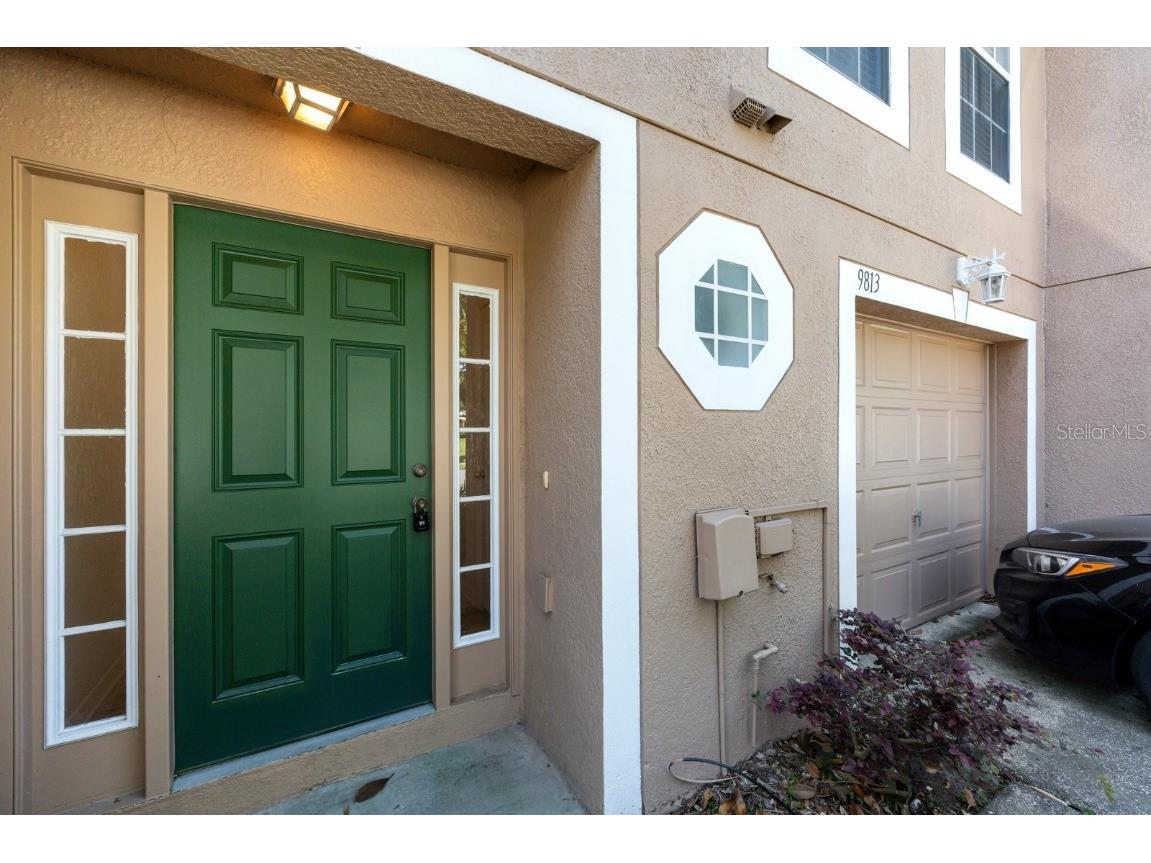 9813 Ashburn Lake Drive Tampa FL 33610 T3520154 image1