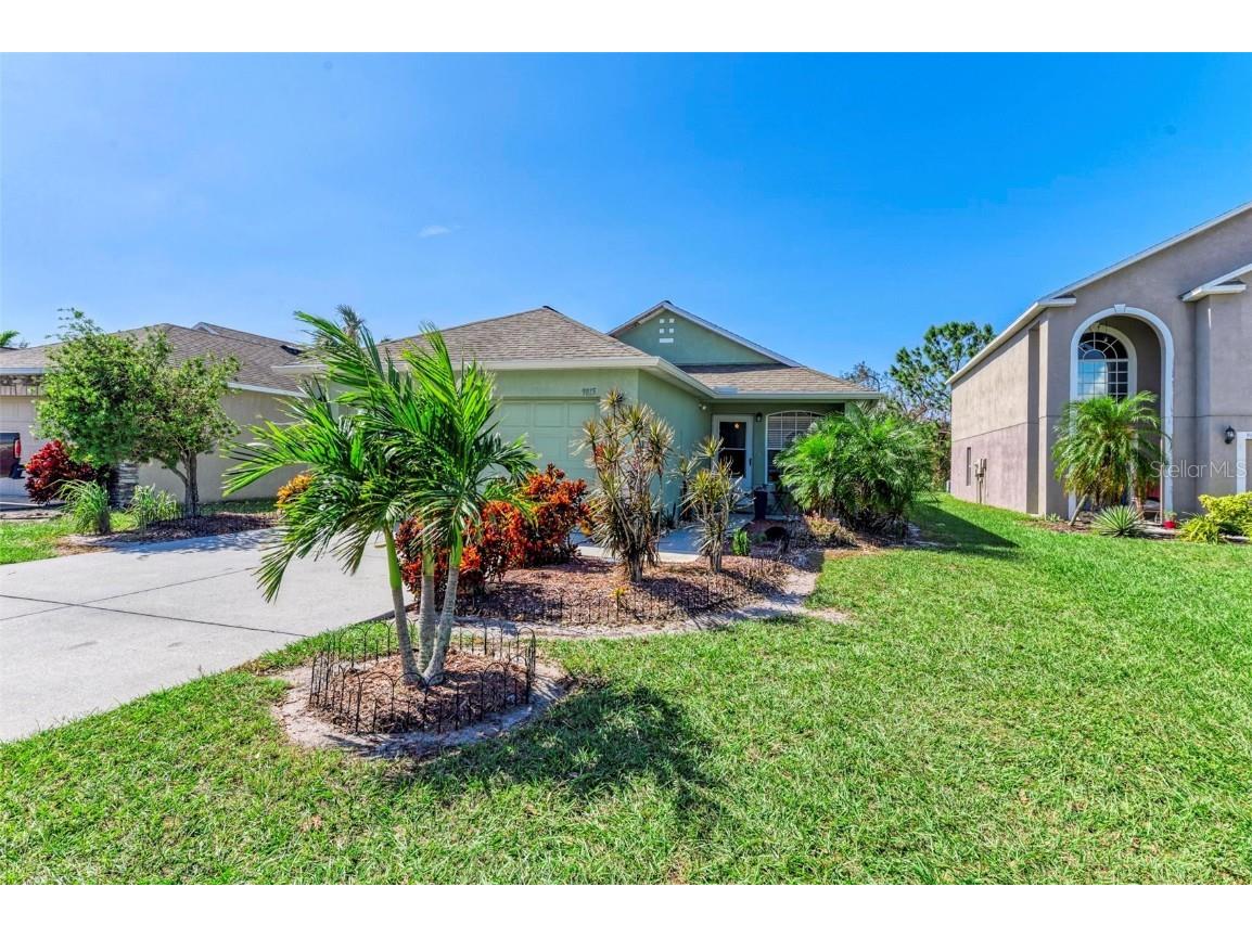 9815 33rd Avenue E Palmetto FL 34221 A4626302 image1