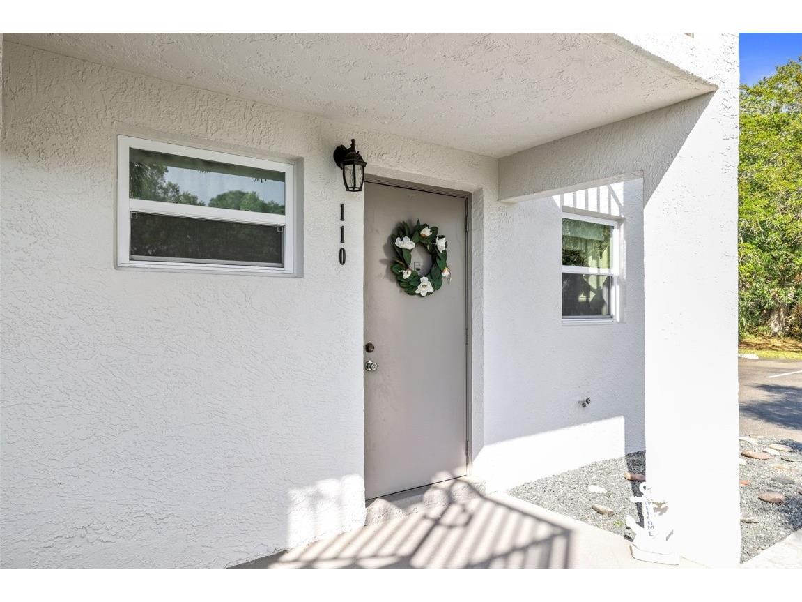 9815 47th Avenue N #110 Saint Petersburg FL 33708 U8193152 image1