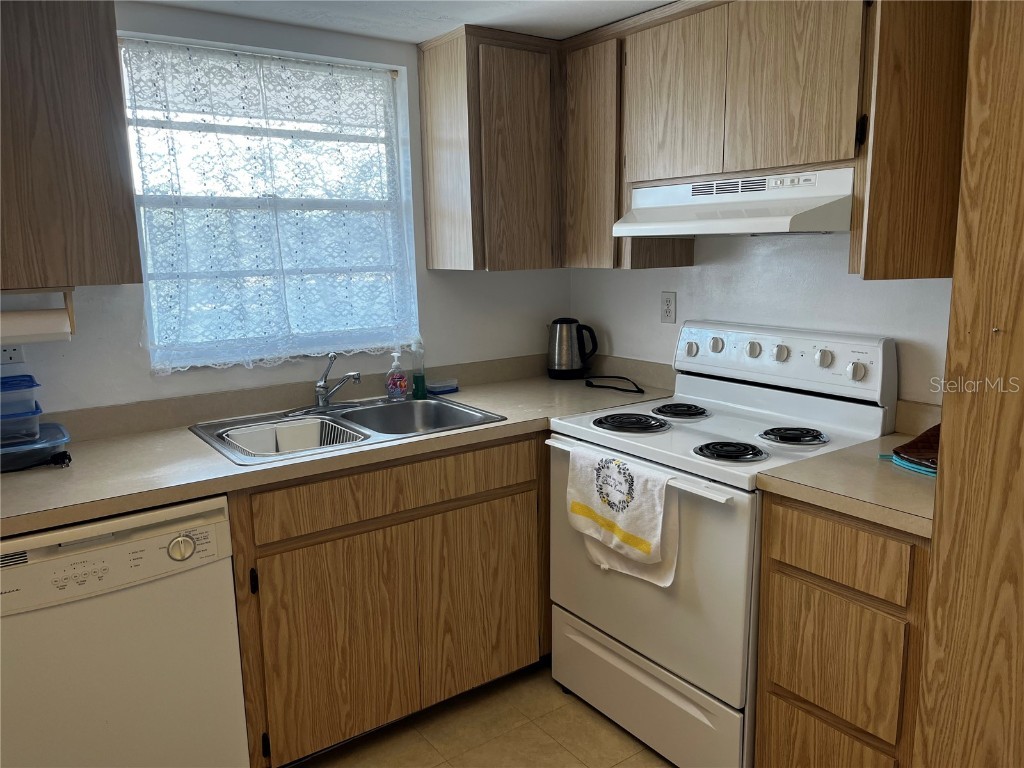 9815 47th Avenue N #303 Saint Petersburg FL 33708 TB8453148 image5