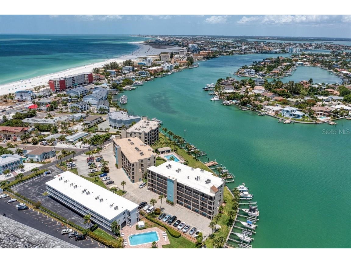 9815 Harrell Avenue #205 Treasure Island FL 33706 - BOCA CIEGA BAY U8233038 image1
