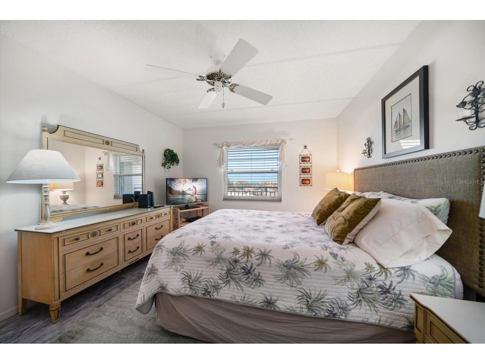 9815 Harrell Avenue #503 Treasure Island FL 33706 - BOCA CIEGA BAY TB8455756 image14