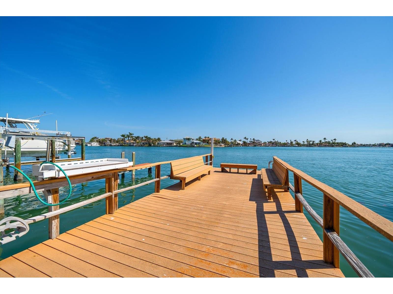 9815 Harrell Avenue #503 Treasure Island FL 33706 - BOCA CIEGA BAY TB8455756 image2