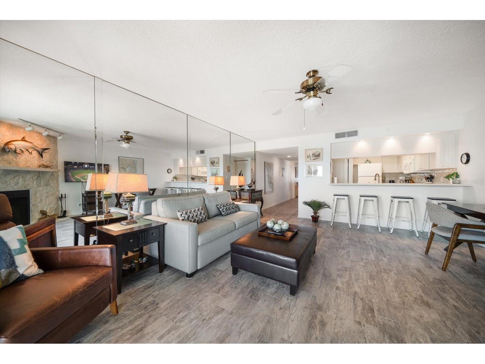 9815 Harrell Avenue #503 Treasure Island FL 33706 - BOCA CIEGA BAY TB8455756 image7