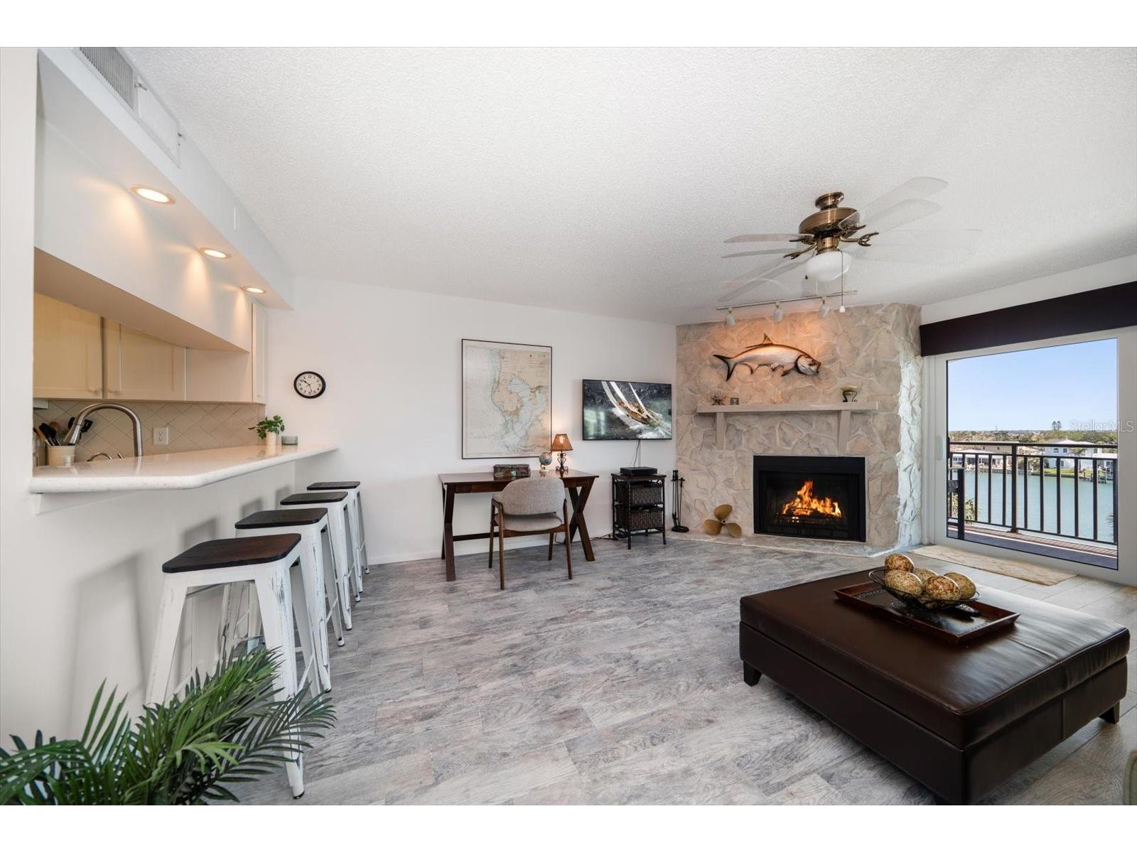 9815 Harrell Avenue #503 Treasure Island FL 33706 - BOCA CIEGA BAY TB8455756 image8
