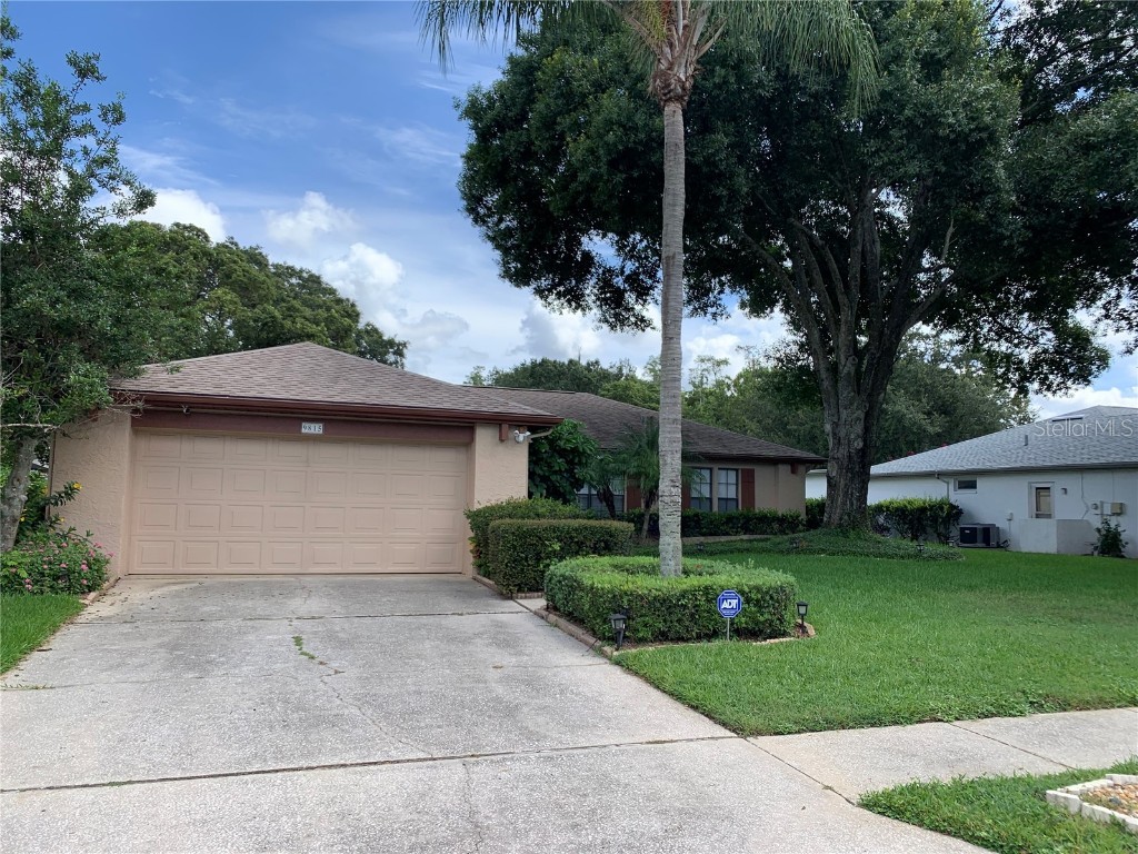 9815 Nicklaus Drive New Port Richey FL 34655 W7838373 image1