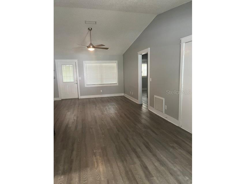 9815 SW 89th Terrace #D Ocala FL 34481 OM727835 image6