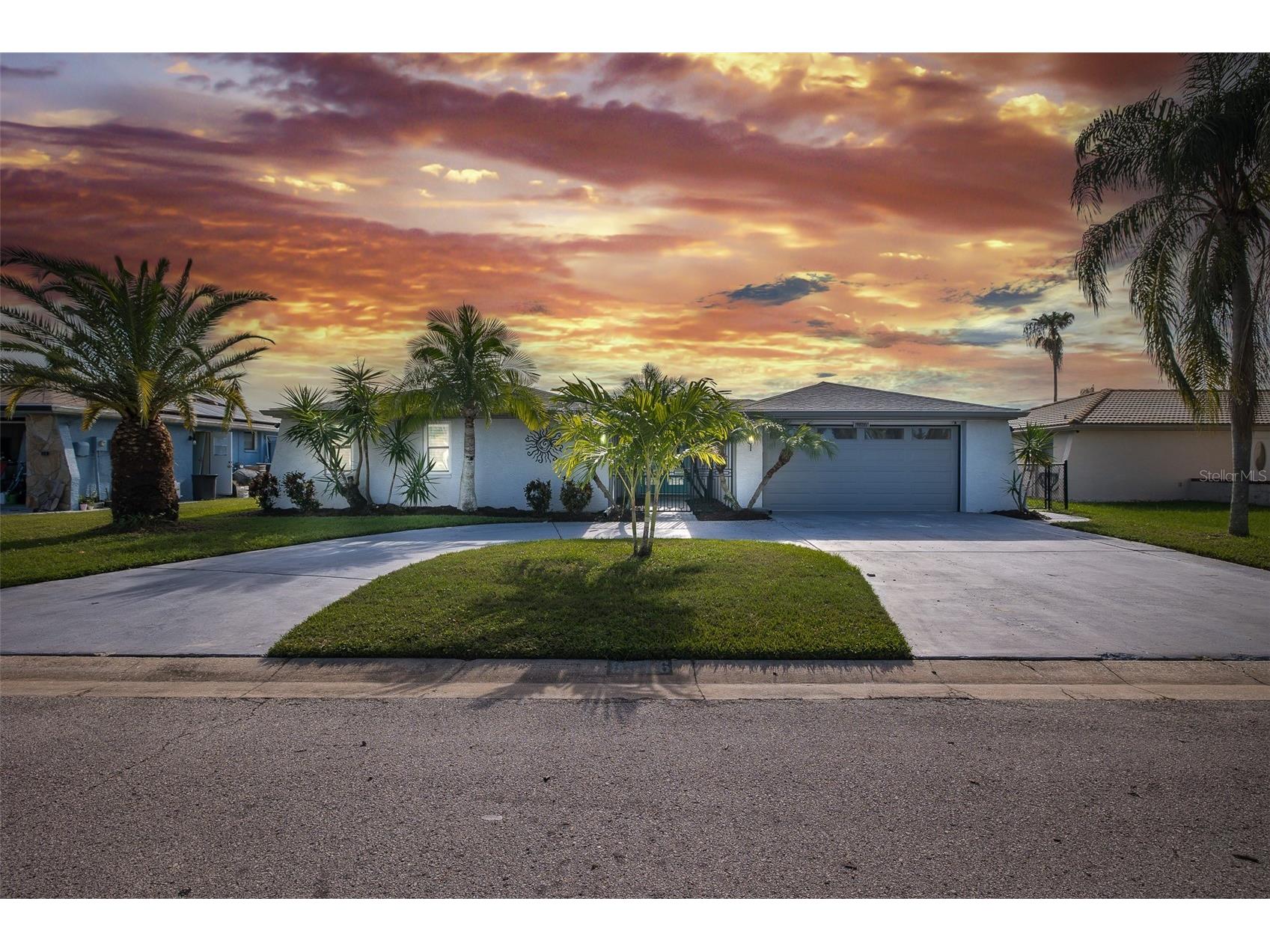 9816 San Mateo Way Port Richey FL 34668 W7883555 image1