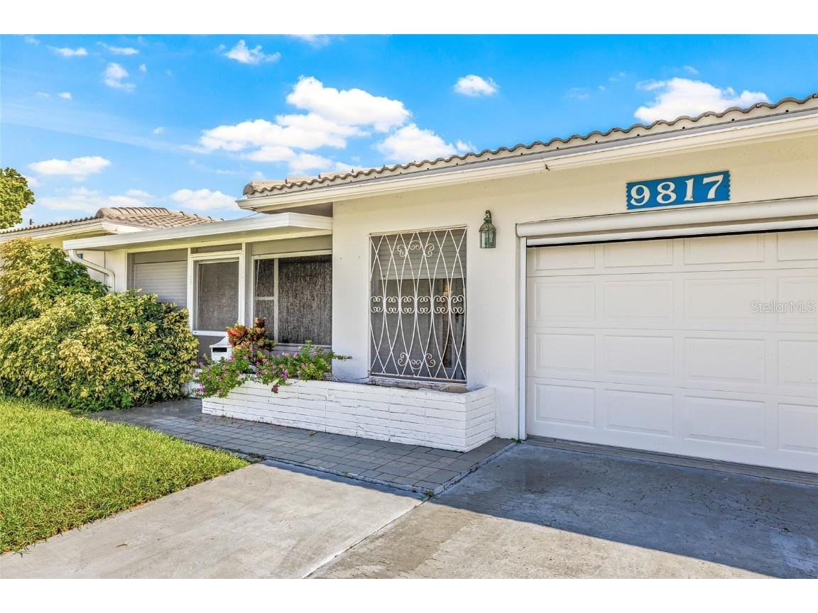 9817 40th Street N Pinellas Park FL 33782 TB8416323 image1