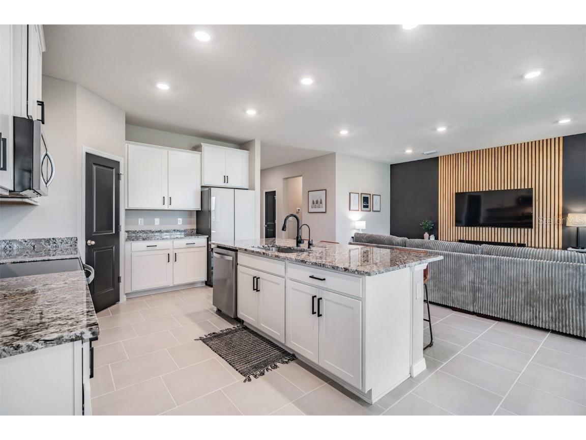 9817 Rowing Dale Bend Wesley Chapel FL 33545 TB8448326 image16