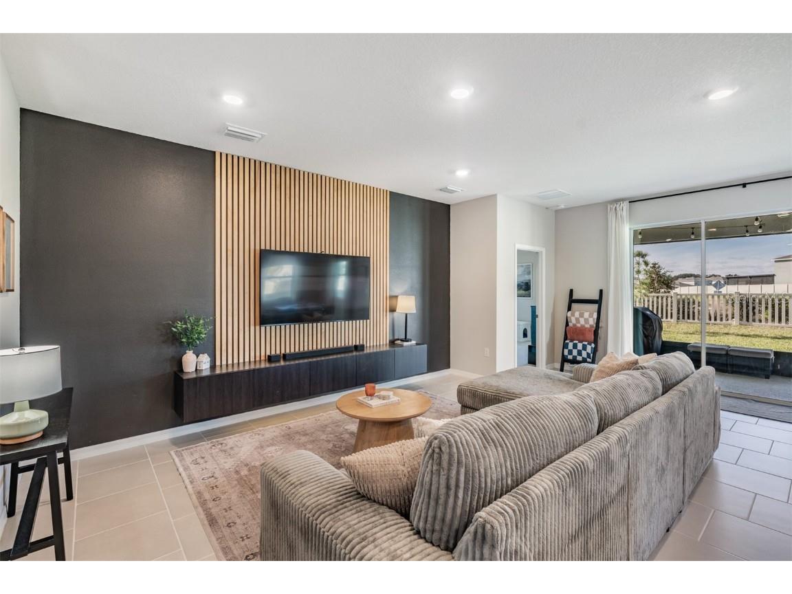 9817 Rowing Dale Bend Wesley Chapel FL 33545 TB8448326 image18