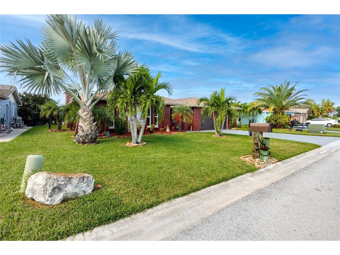 9817 San Sierra Way Port Richey FL 34668 TB8443017 image2