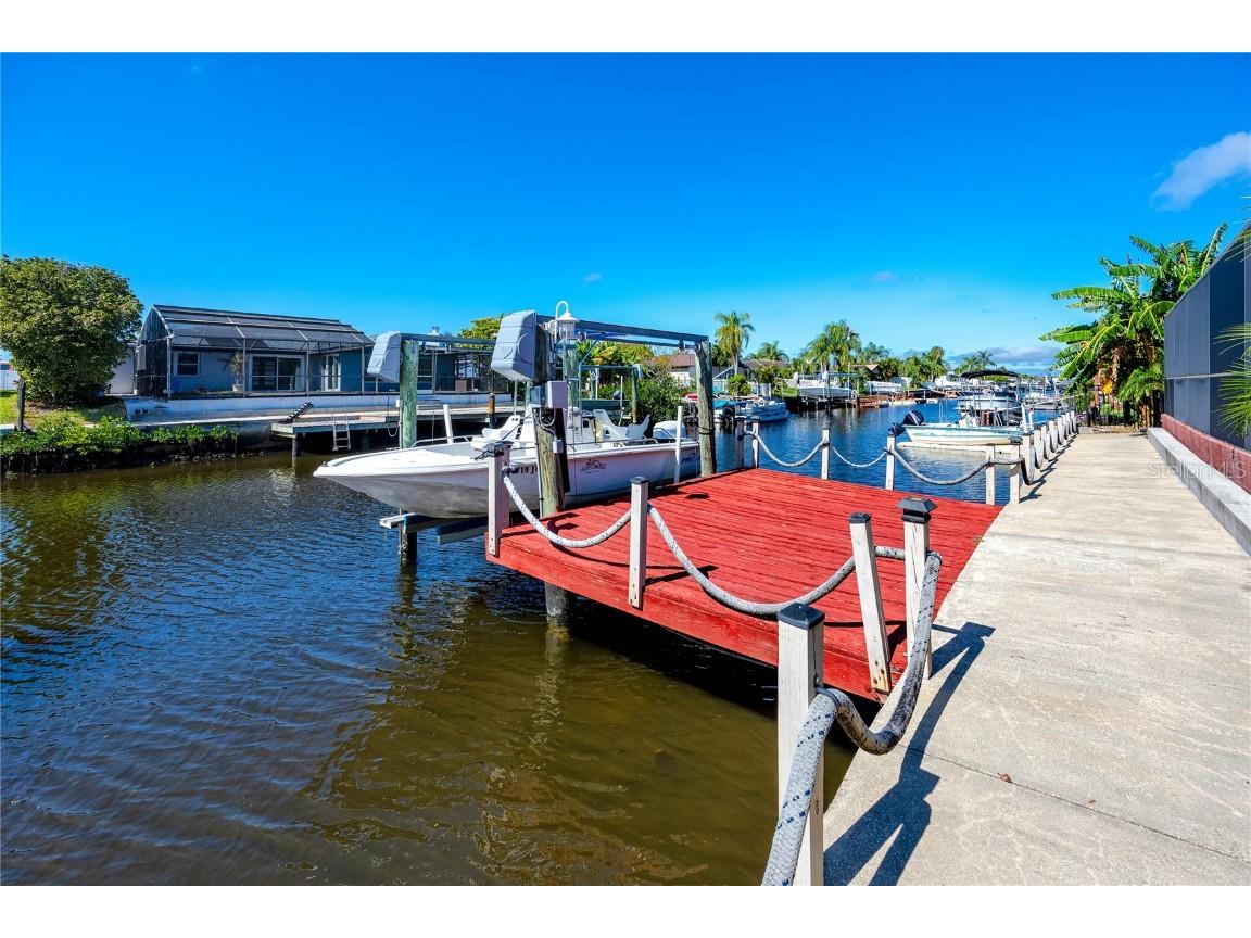 9817 San Sierra Way Port Richey FL 34668 TB8443017 image44