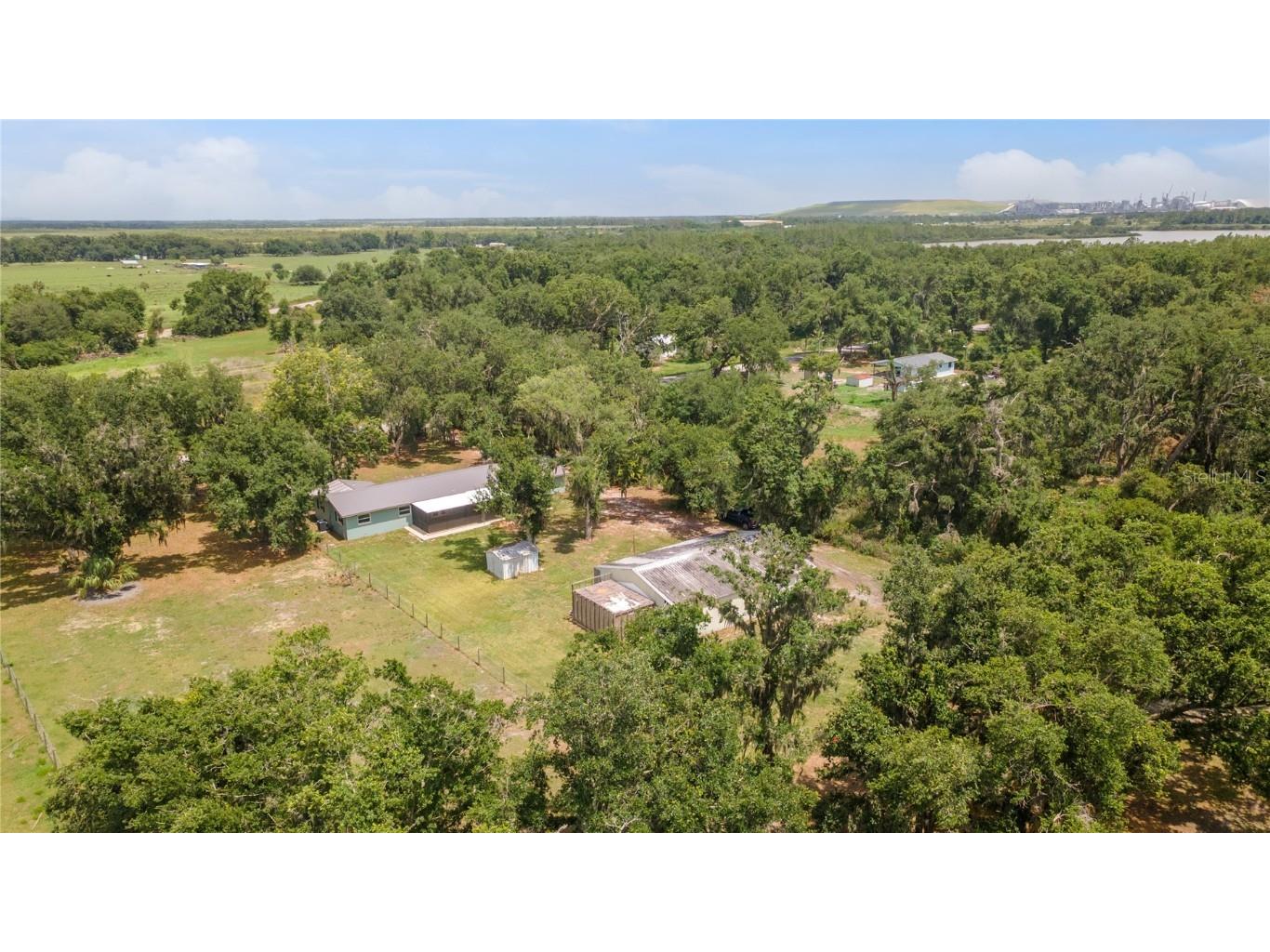 9819 Allen Road Lithia FL 33547 TB8396669 image40