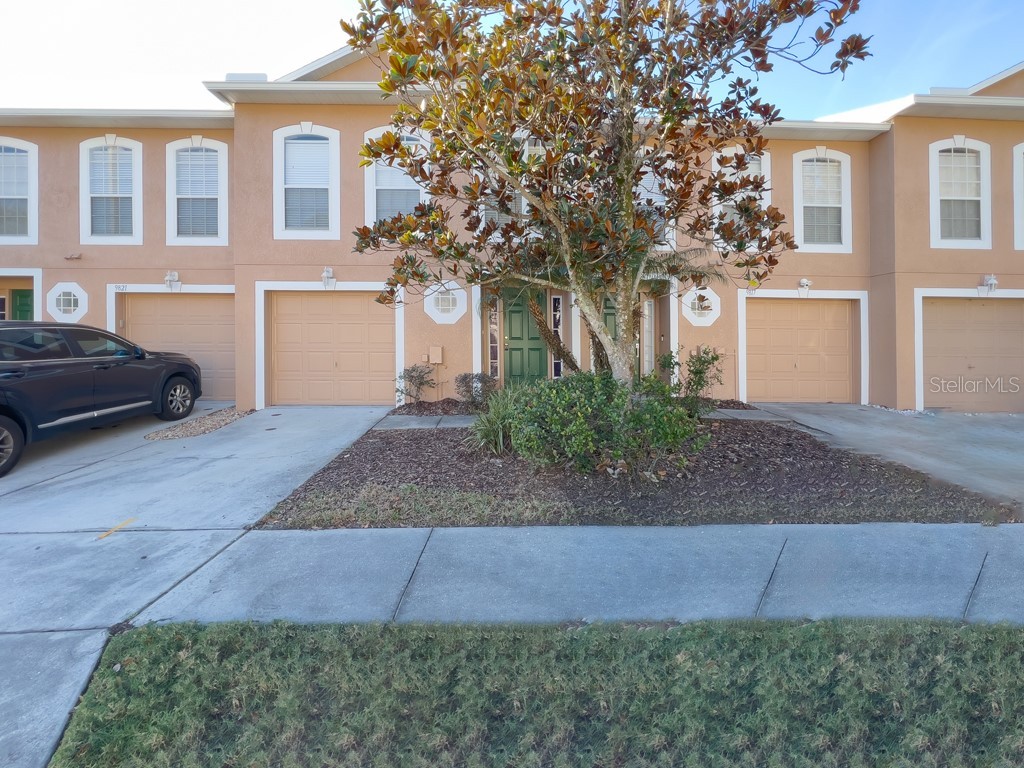 9819 Ashburn Lake Drive Tampa FL 33610 T3494507 image1
