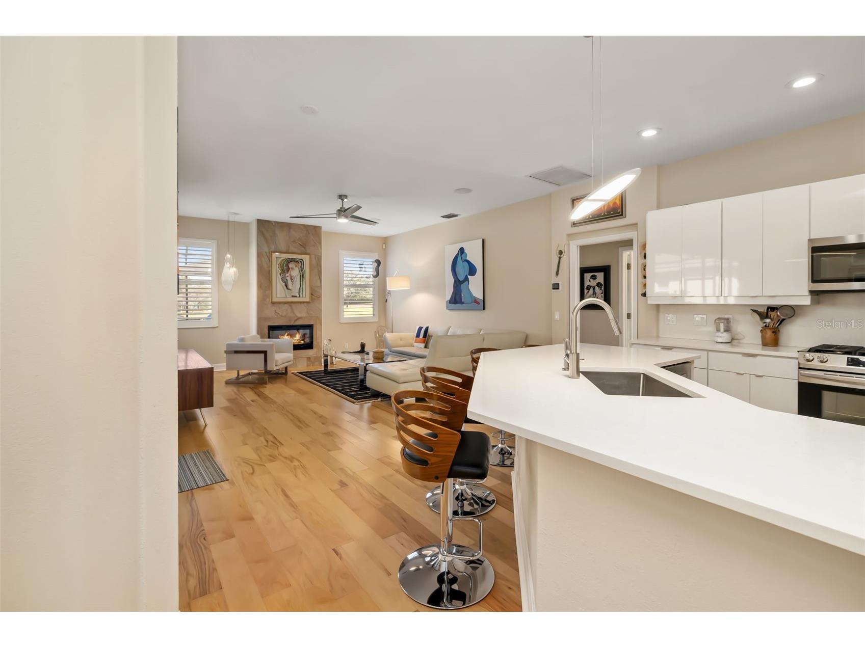 9819 Discovery Terrace Bradenton FL 34212 - 1ST HOLE GOLF COURSE POND A4683912 image10