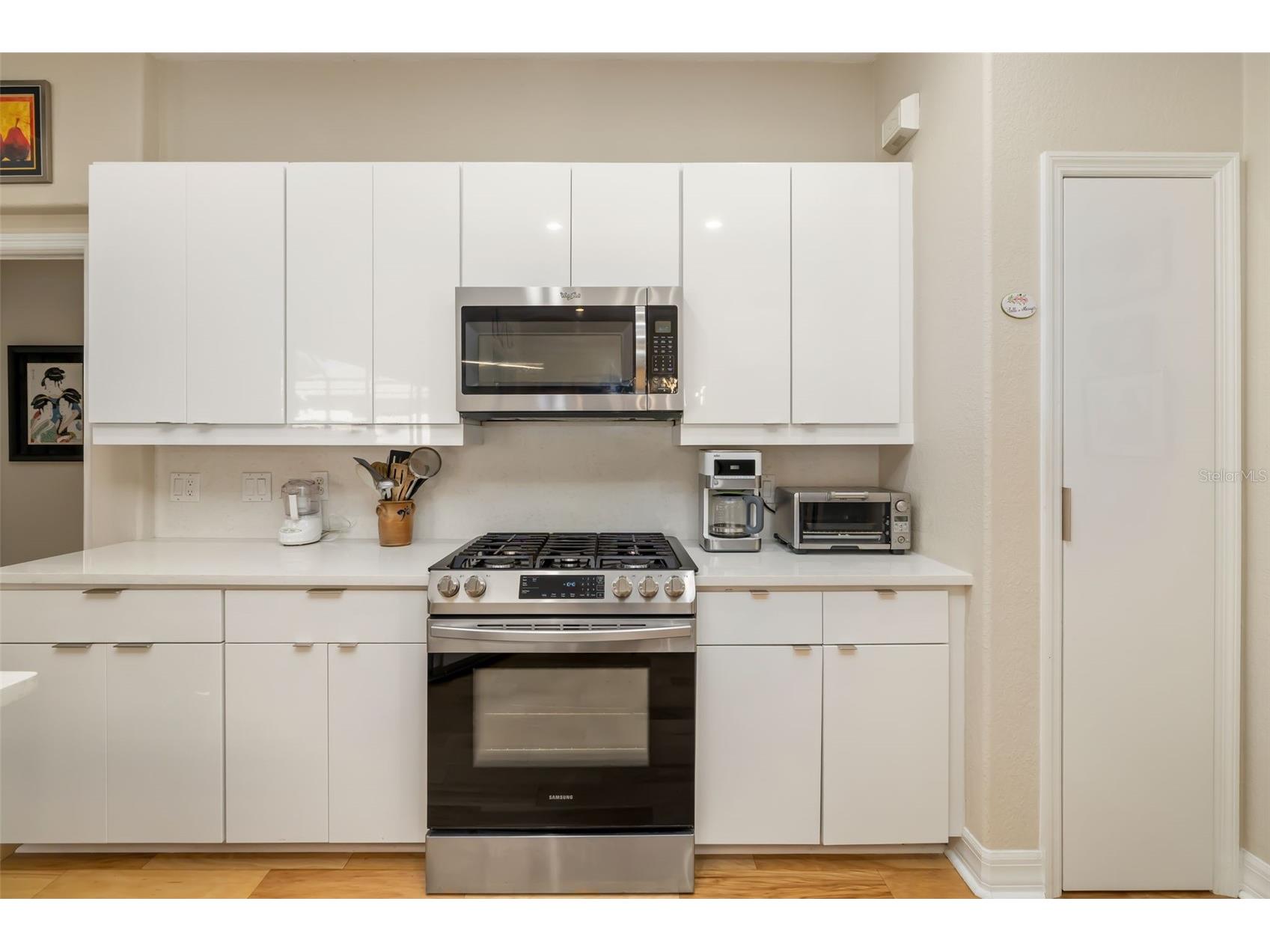 9819 Discovery Terrace Bradenton FL 34212 - 1ST HOLE GOLF COURSE POND A4683912 image11