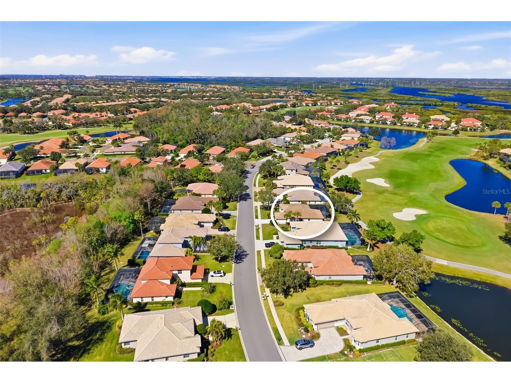 9819 Discovery Terrace Bradenton FL 34212 - 1ST HOLE GOLF COURSE POND A4683912 image3