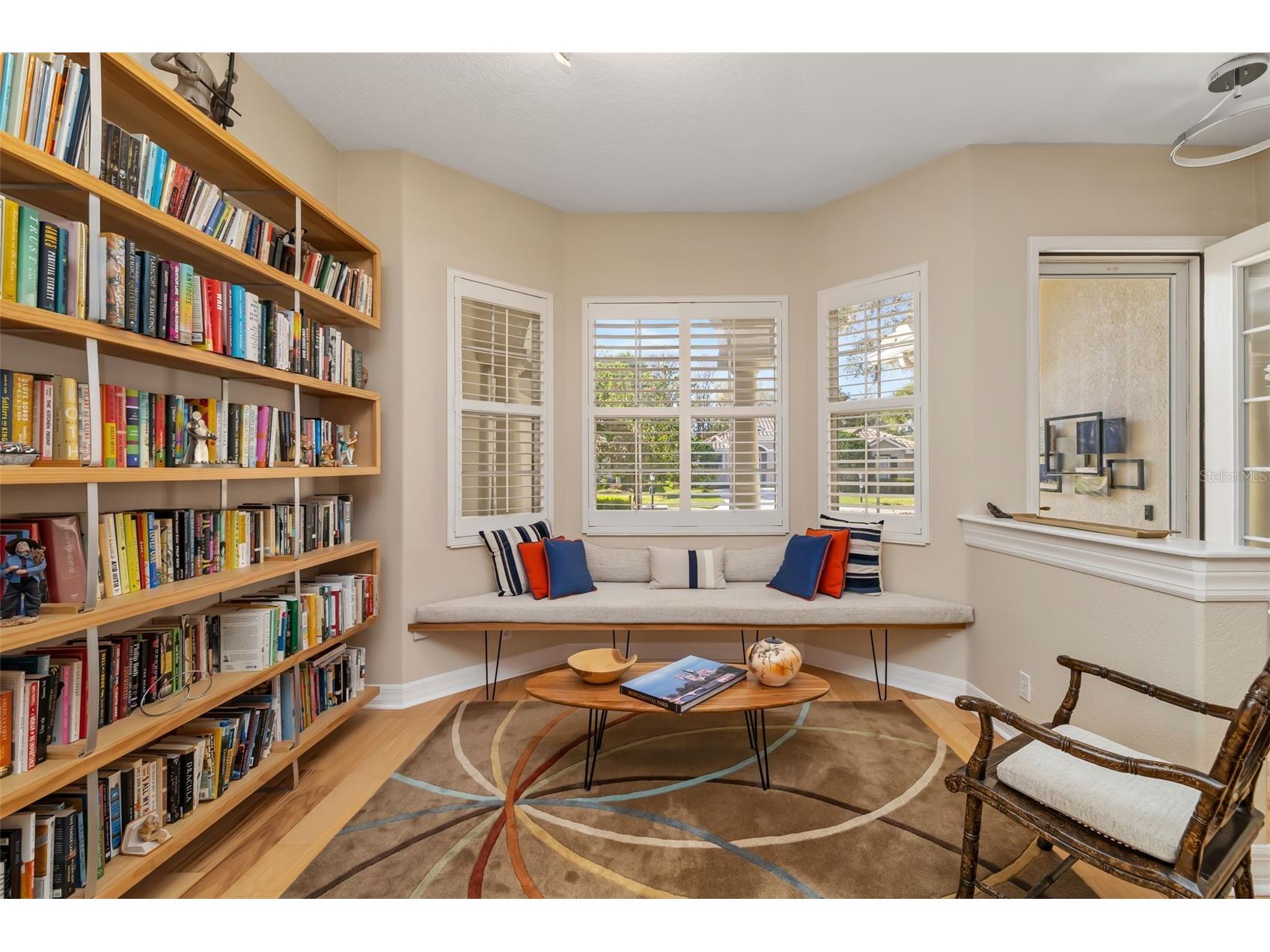 9819 Discovery Terrace Bradenton FL 34212 - 1ST HOLE GOLF COURSE POND A4683912 image33