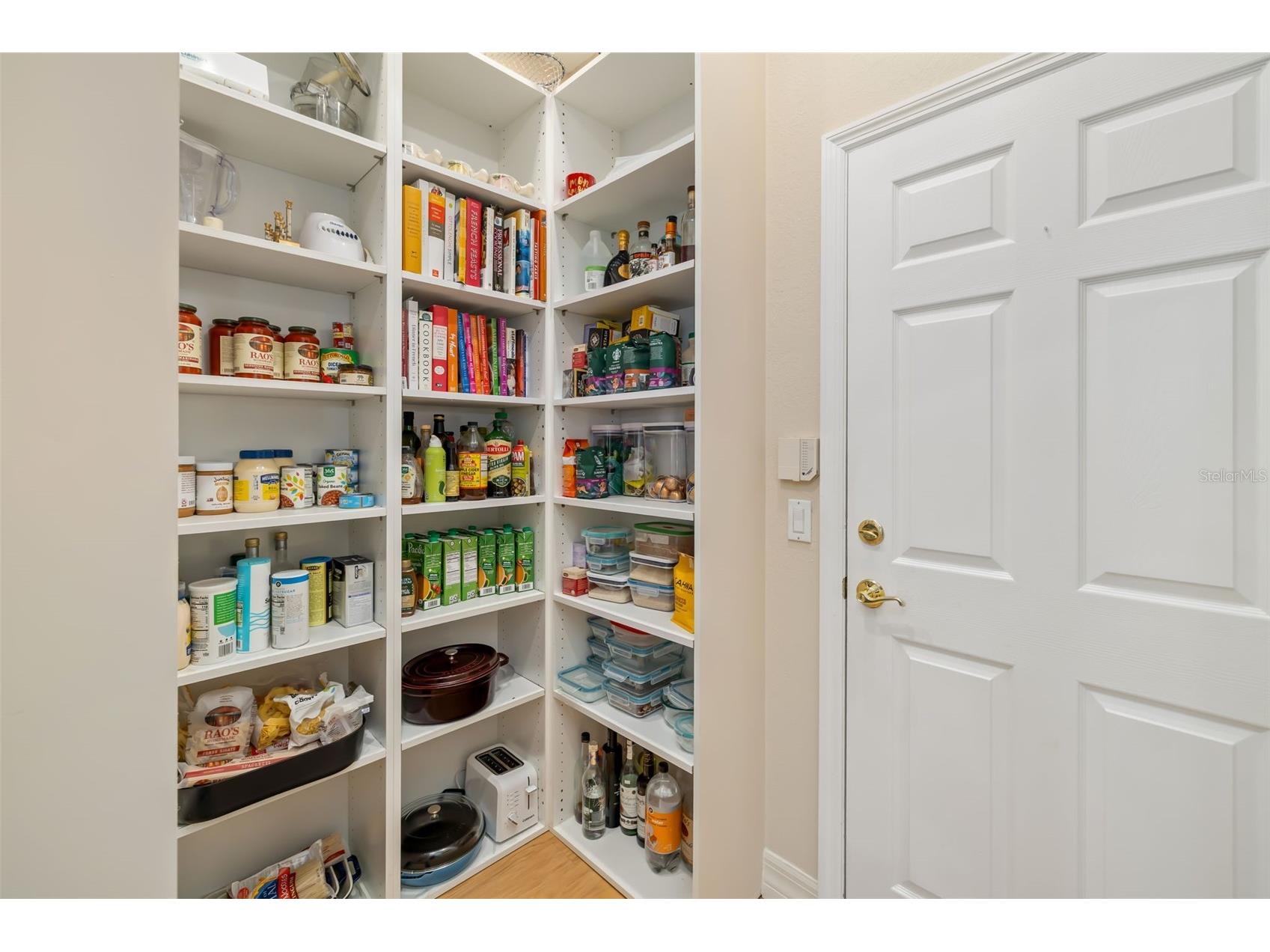 9819 Discovery Terrace Bradenton FL 34212 - 1ST HOLE GOLF COURSE POND A4683912 image42